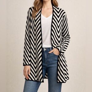 Jones Studio Black and White Chevron Knit Open Cardigan